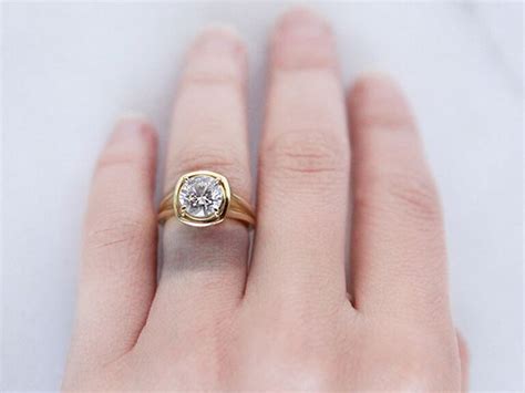 If you are yet to wear a ring, an itchy. Engagement Ring Allergies: Skin Reactions From Gold ...