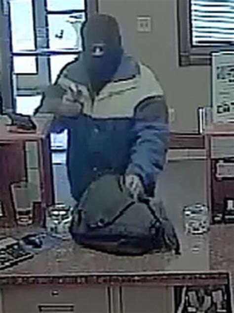 Video Photos Of Armed Robbery Suspect