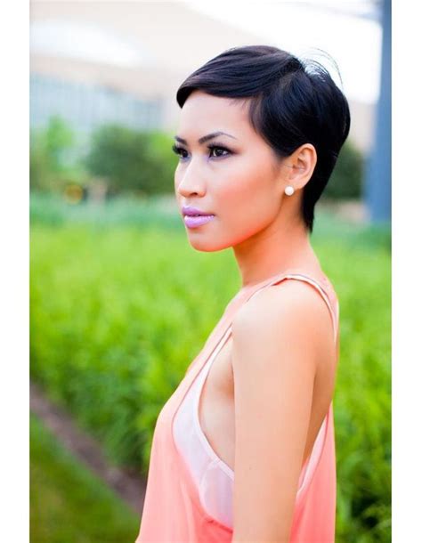 20 idées de coiffures simples mais pointues. coiffure femme cheveux courts classique