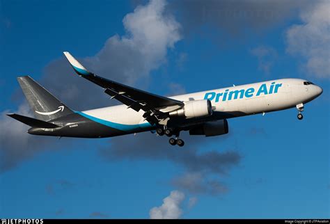 N1489a Boeing 767 31kerbcf Amazon Prime Air Atlas Air