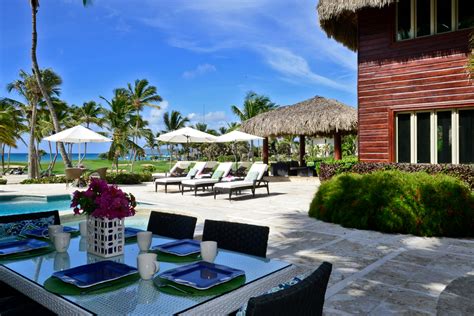Luxury Seaside Oasis: Caletón Villas in Cap Cana Resort – PROVALTUR