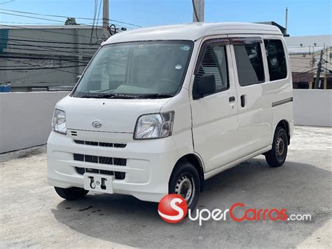 Daihatsu Hijet Minivan Supercarros Com