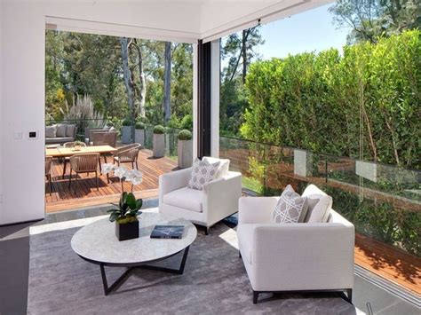 Exquisite Beverly Hills Residence At 1060 Woodland Drive Contemporary