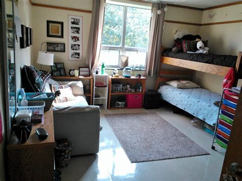An Actual Roberts Dorm Setup In The Quads Dorm Simple Bedroom