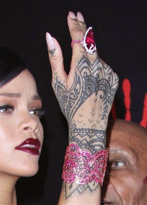 Tattoo Skin Henna Tattoo Rihanna Jewelry Rihanna Hand Tattoo