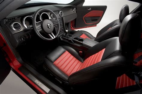 Shelby american is pushing the latest generation shelby gt500se supercar to new levels. 2007 Shelby GT500 interior | Ford Mustang Photo Gallery ...