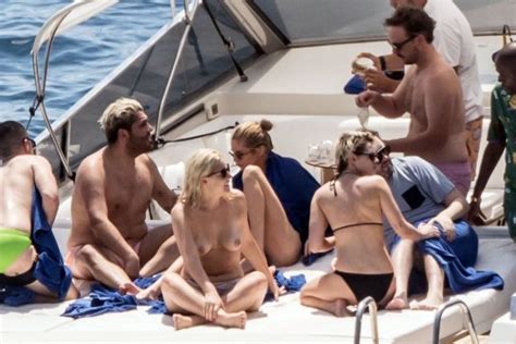 Kristen Stewart Nude At The Amalfi Coast Pics The Fappening
