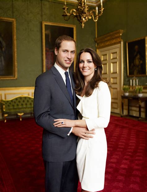 Prince William And Kate Middleton Official Engagement Portraits ~ Mind Relaxing Ideas