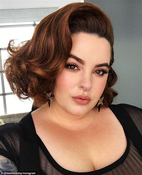 Tess Holliday Blasts Man Who Wrote About Curvy Wife Daily Mail Online