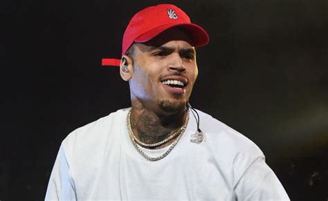2021 go crazy (remix) ft. Chris Brown Height, Weight, Age, Bio, Girlfriend, Net Worth, Facts