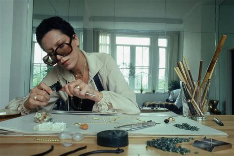 Renowned for her sensual, organic forms, elsa peretti's modern jewelry creations are perfect for every day. Elsa Peretti. Going beyond the horizon
