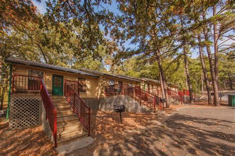 19 lake vacation rentals to book online from $94 per night direct from owner for hawkins, tx. Holly Lake Ranch Lodge Has Air Conditioning and Internet ...