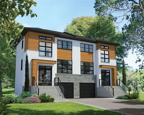Ces maisons à étage jumelées comprennent trois niveaux hors sol et