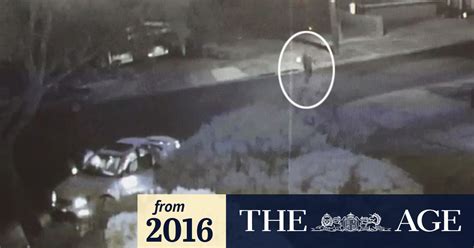 Video CCTV Two Men Shot In Melbourne Street