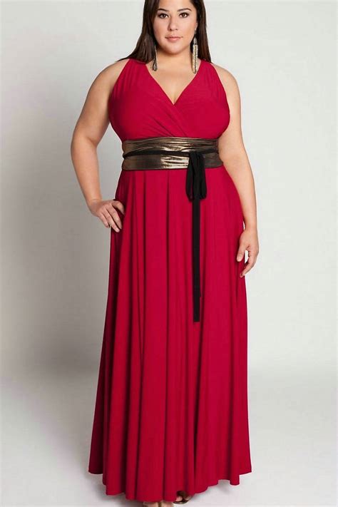 Something Related To Plus Size Prom Dresses Gowns Fashion Trend