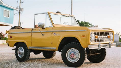 1972 Ford Bronco Barn Finds