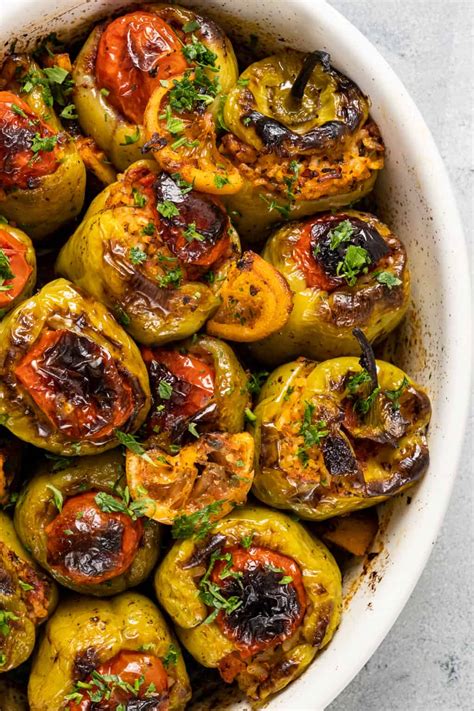 Biber Dolmasi Turkish Stuffed Peppers Give Recipe