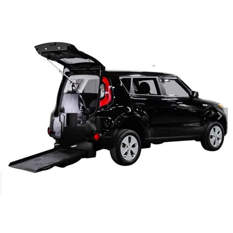 Suv Wheelchair Accessible Vehicle 28460 Freedom Motors Usa Rear Entry
