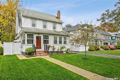 1003 Cottage Place Baldwin Ny 11510 Zillow