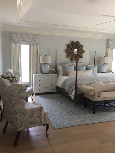 You can up the excitement factor with a few touches of bright color. Pin by Selena Schedine on Bedrooms | Master bedroom ...