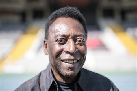 Pelé Brazilian Soccer Legend Dead At 82 Trendradars