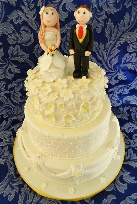 Bride And Groom Wedding Cake Groom Wedding Cakes Bride Groom Cake