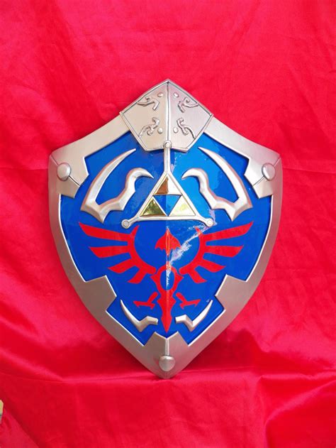 Hylian Shield By Hairokabrera On Deviantart