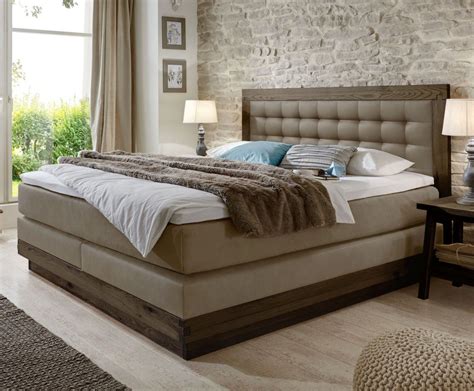 Ein bett wird immer mit dem fußende in richtung des spielers platziert. Groß Betten Für Wie Bezieht Man Ein Boxspringbett ...