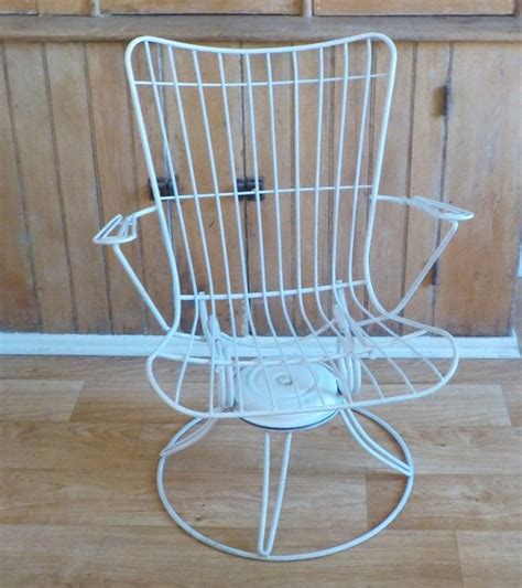 Free shipping on many items | browse your favorite brands | affordable prices. Vintage Homecrest Lawn Chair Mid Century Patio Wire Swivel ...