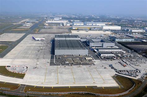 En 2001, le “Grand débat” sur un troisième aéroport de Paris se termina