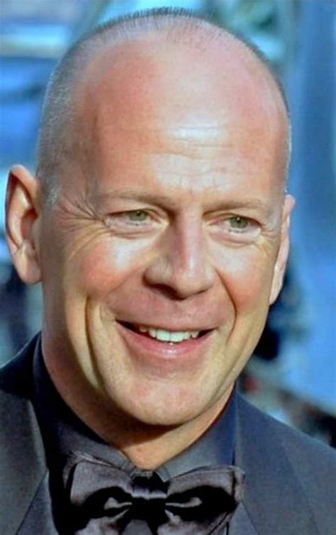 Последние твиты от bruce willis (@bruceywillis). Bruce Willis - Celebrity biography, zodiac sign and famous ...
