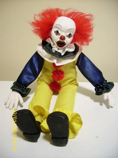 Pennywise The Killer Clown By Amylira66 On Etsy