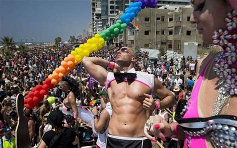 over 100 000 celebrate gay pride in tel aviv the times of israel