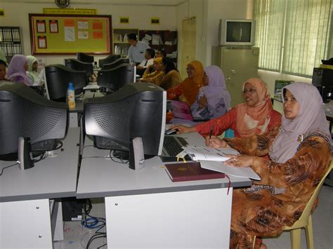 Welcome to pss smk st.michael. PORTAL RASMI SEK MEN KEB ST MICHAEL ALOR SETAR: Bengkel ...