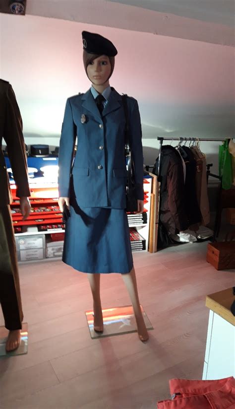 Maybe you would like to learn more about one of these? Tenue Gendarmerie