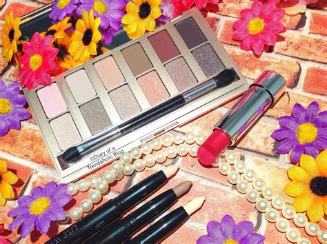 Lise Watier Spring Limited Edition Blossom Beauty Collection