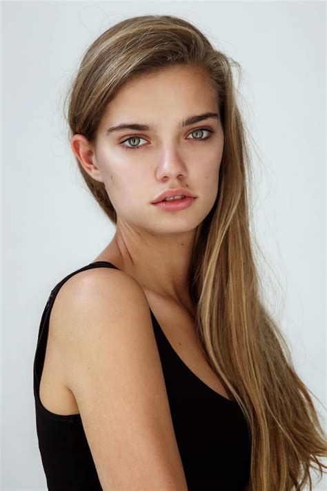 Fourteen Model Management New Face Fleur