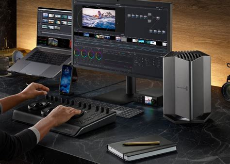 An egpu (external graphics processing unit) is an external graphics card which enhances your mac's ability to handle graphics. MacBook Pro External Graphics Card By Blackmagic Design - Geeky Gadgets