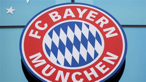 Bundesliga Wechsel News 2023 Bayern Star Sabitzer Macht Den Abflug