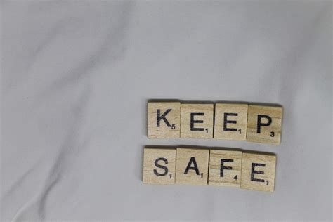 Keep Safe Pictures Download Free Images On Unsplash
