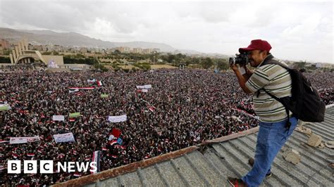 Yemenis Protest On War S Second Anniversary BBC News