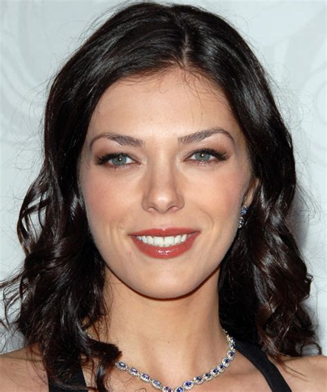 Adrianne Curry Long Wavy Hairstyle