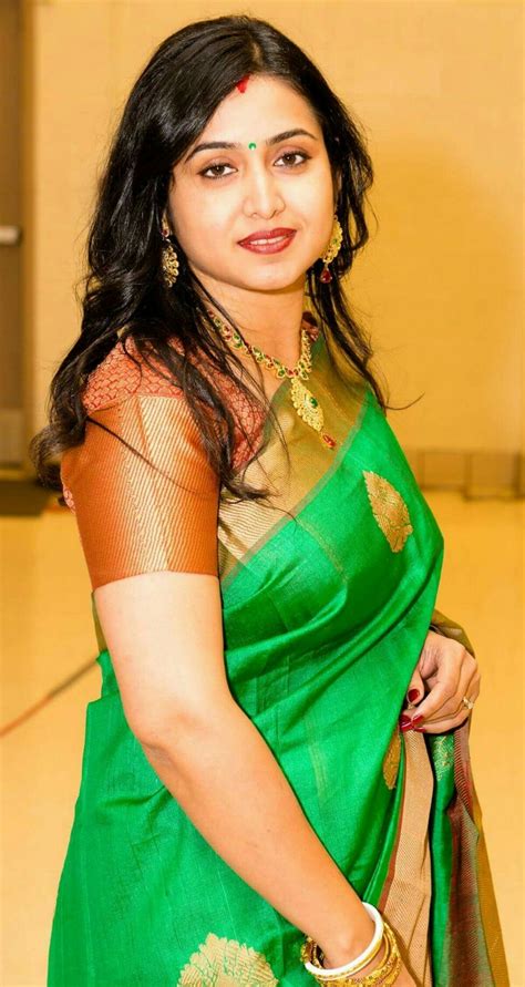 Being Married Sasi Pradha Beautiful Dark Skinned Women 10 Most Beautiful Women Beautiful