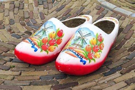 Traditional Dutch Wooden Shoe With Tulips Stock Image Image Of Tulips