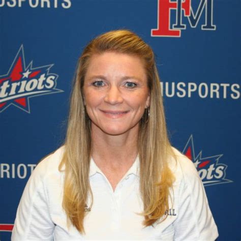 Stacey Vallee Head Womens Softball Coach Softball Coach Women Coaching
