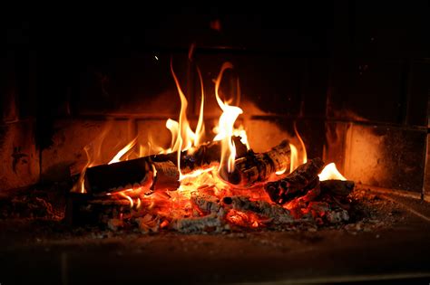 We'll walk through common directv problems and how to fix them without waiting. Directv Channel Fureplace - 4k Yule Log Fireplace With ...