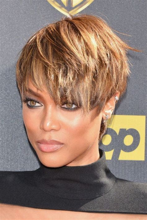 30 Easy And Simple Short Hairstyles For Women Tyra Banks Short Hair Crop Hair Short Hair Styles