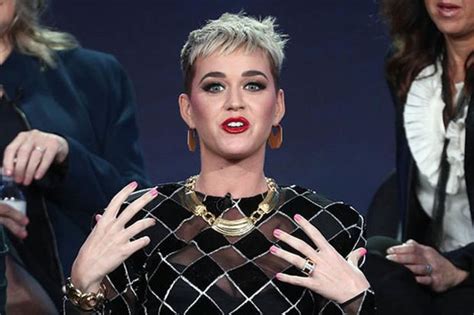 Katy Perry Finally Speaks Out On ‘boob Job Rumours Daily Star