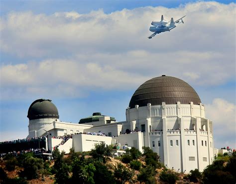 Touchdown Space Shuttle Endeavour Lands In Los Angeles Ncpr News