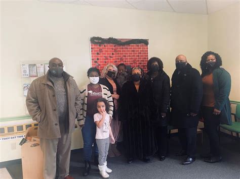 African American Organizations Provide Christmas Help To Families
